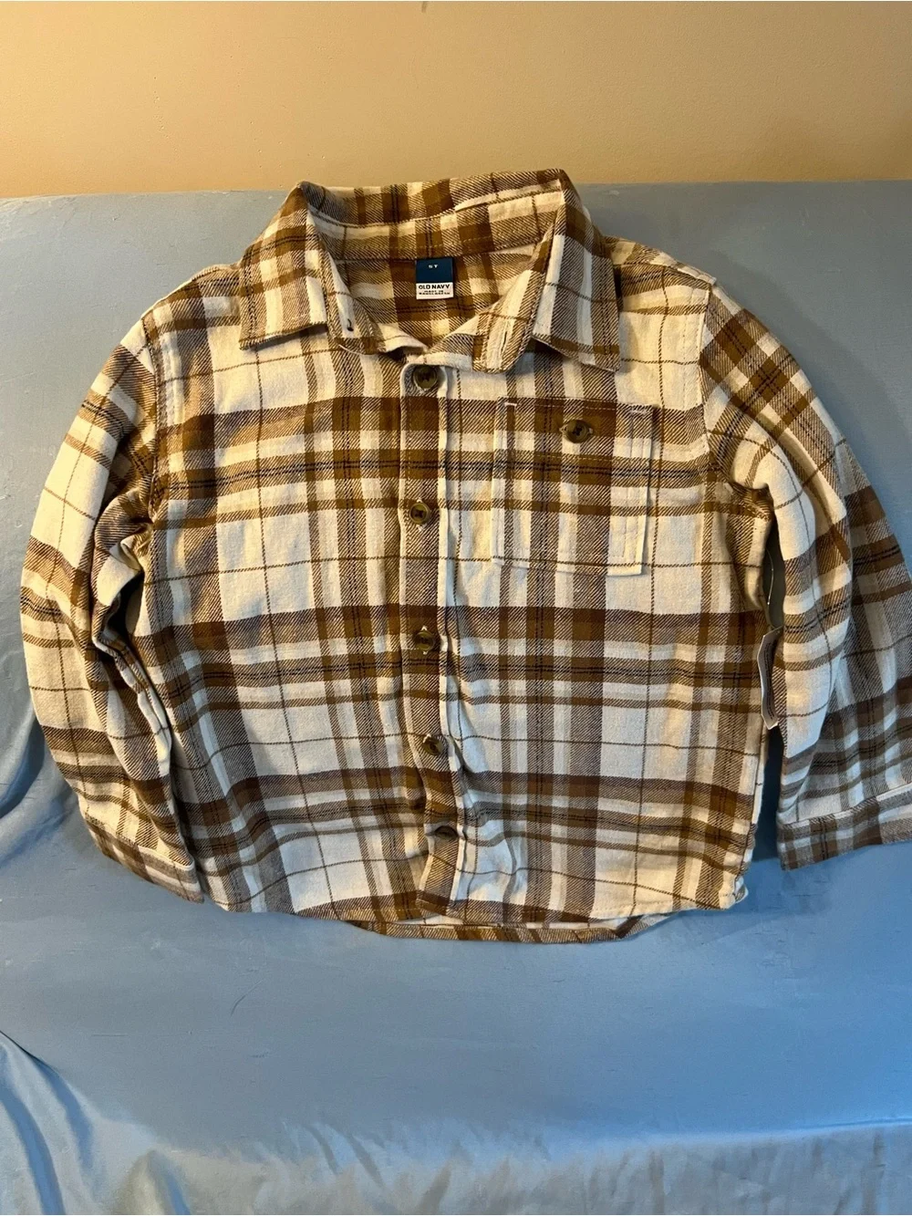 Old Navy nwt button